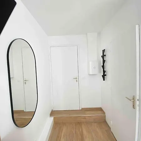 Apartment Design Au Centre De Reims